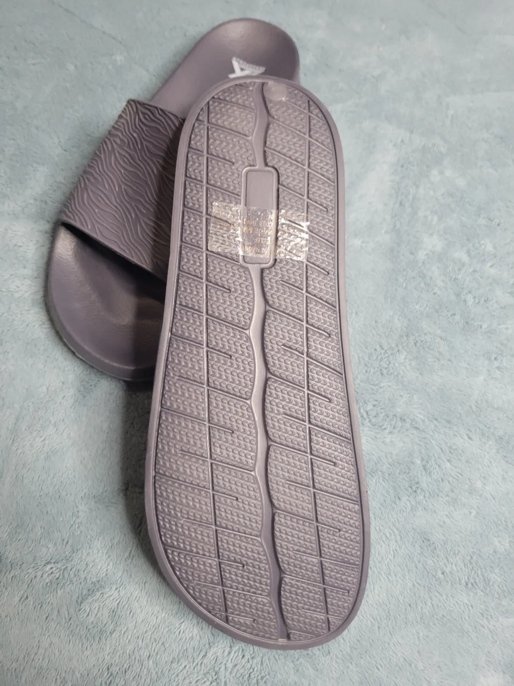 Textured Slide Sandals in Grey
